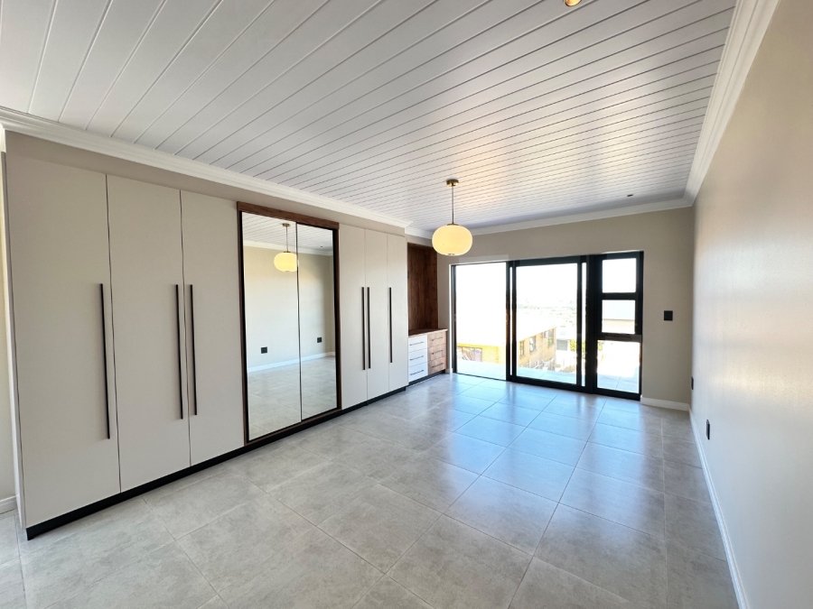 3 Bedroom Property for Sale in Monte Christo Western Cape